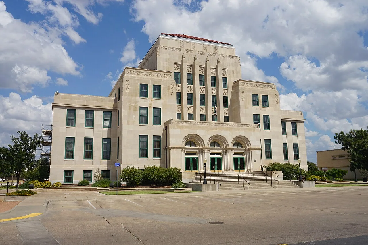 Commercial Roofing in Downtown San Angelo, TX Commercial Roofing in Downtown San Angelo, TX